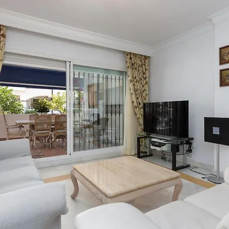 アパート Beachfront With Parking San Pedro Alcantara Playa 5 Min Puerto Banus *