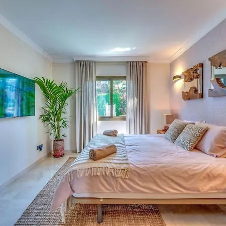 Beachfront Apartment Marbella